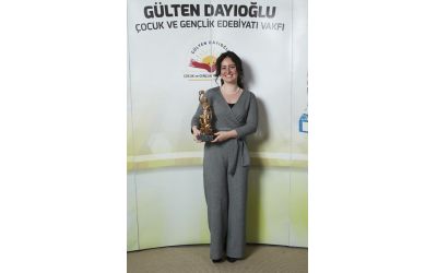 Gülten Dayıoğlu Roman Ödülü Beğenilmiş in - Milliyet